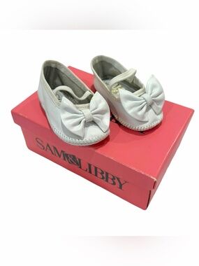 Sam & Libby White Bow Moccasin Baby Shoes